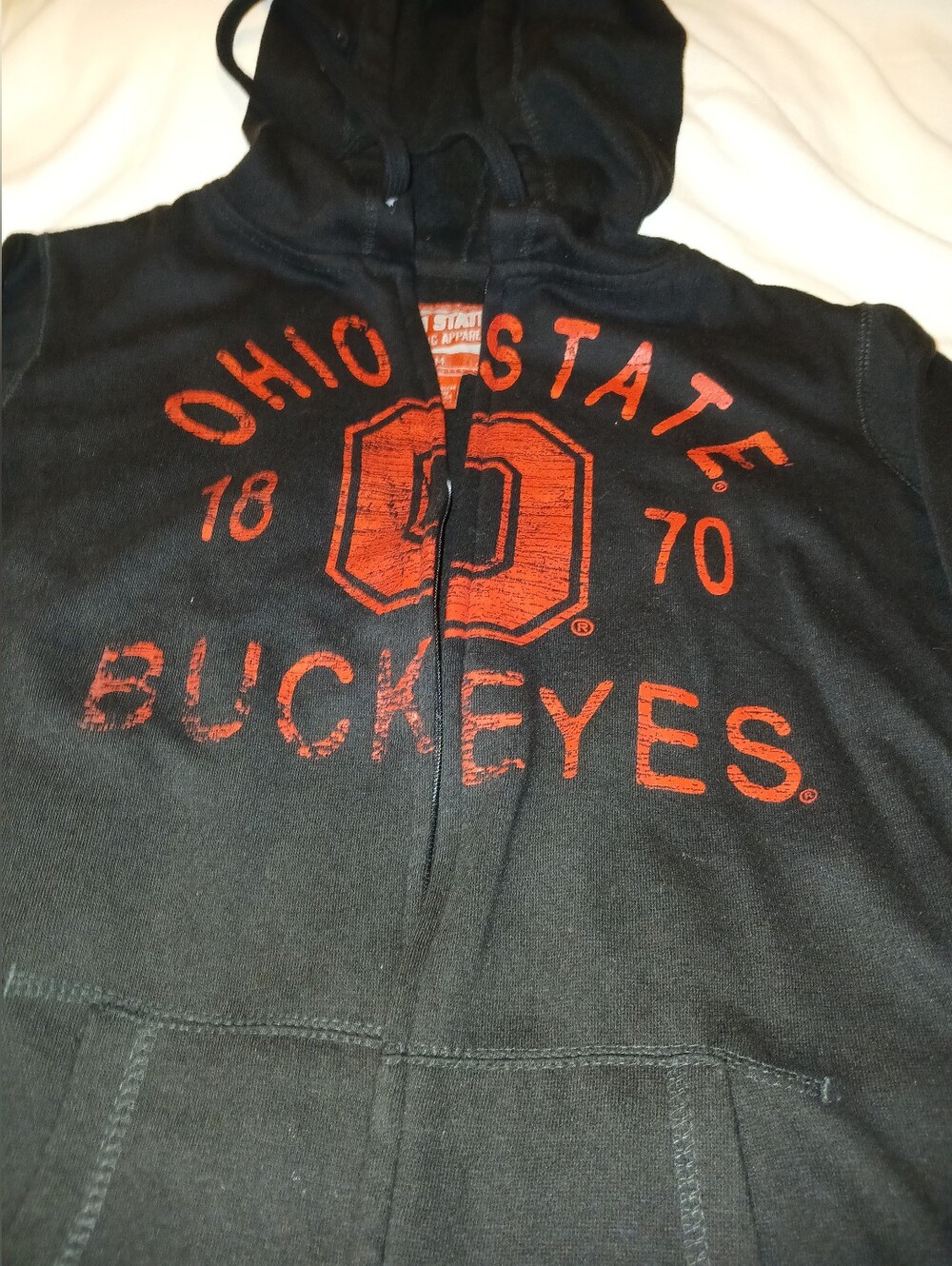 Pre-loved Ohio State Buckeyes Black & Red Hoodie Jacket.